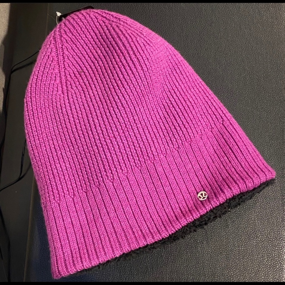 Lululemon beanie NWOT